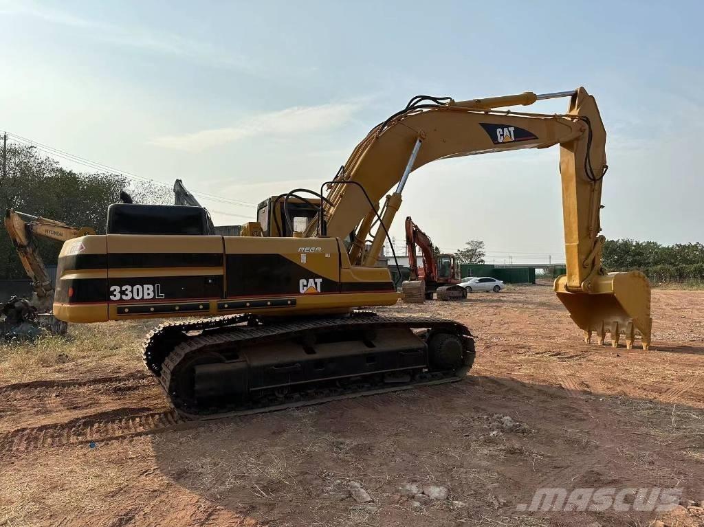 CAT 330B Pásová rýpadla