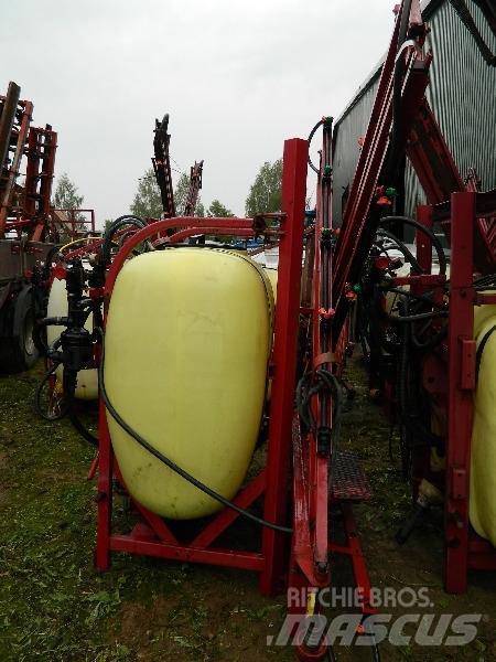Hardi 600 Tažené postřikovače