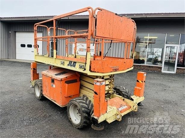 JLG 260 MRT Nůžková zvedací plošina