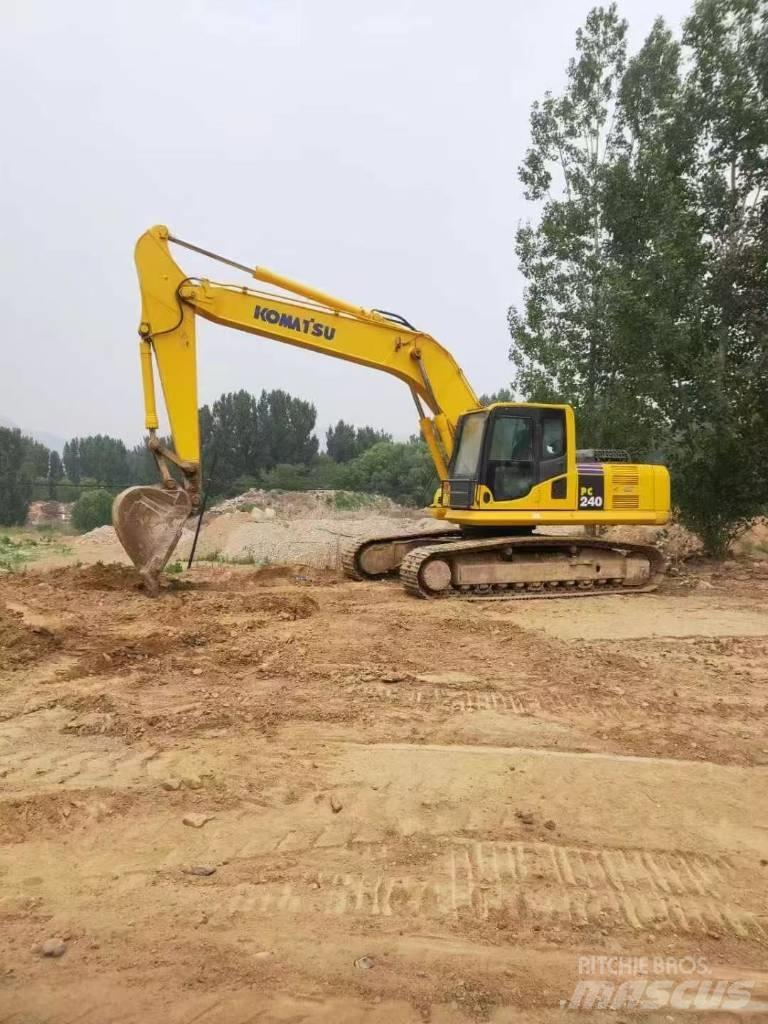 Komatsu PC 240 Pásová rýpadla
