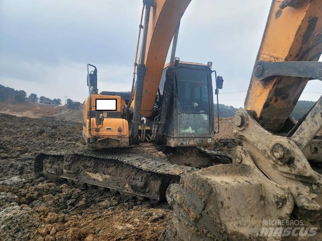 Hyundai HX 220 Pásová rýpadla