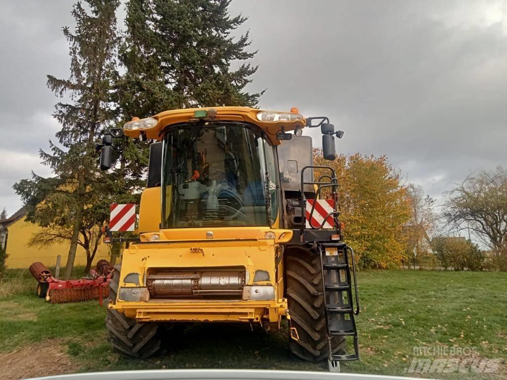 New Holland CR 9080 Sklízecí mlátičky