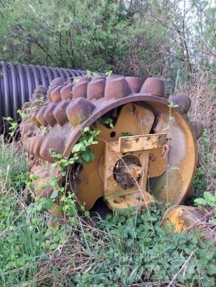 CAT 663 E Manipulační a ukládací zařízení