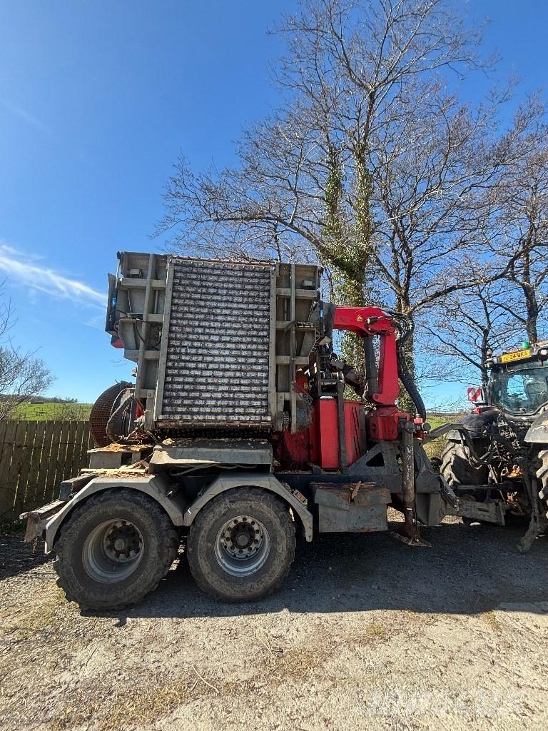 Mus-Max 12 Štěpkovače