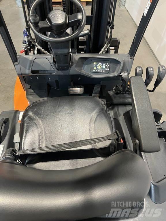Doosan B34NS Akumulátorové vozíky