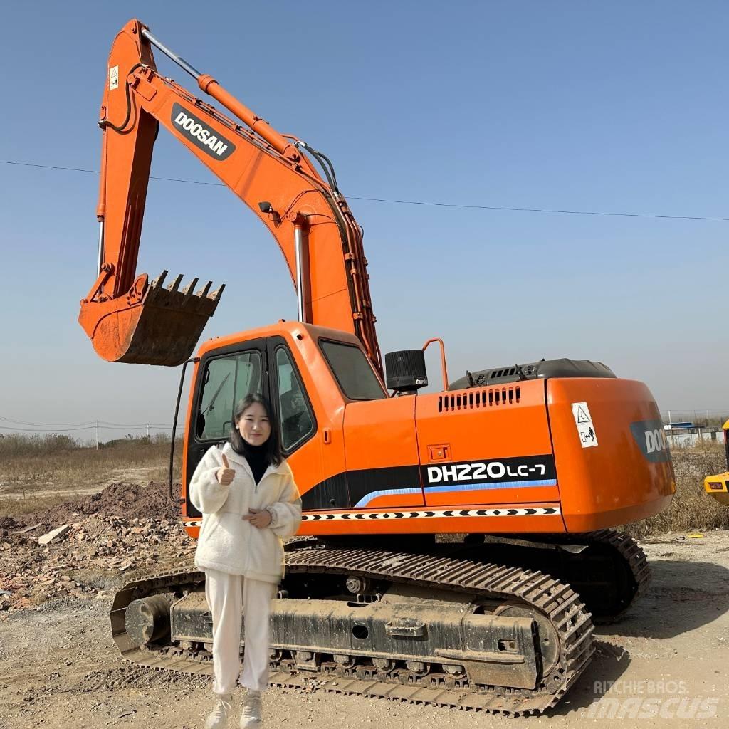 Doosan DH220LC-7 Pásová rýpadla
