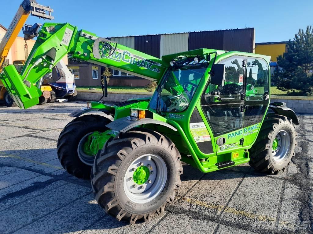 Merlo P 32.6 PLUS Teleskopické nakladače pro zemědělství