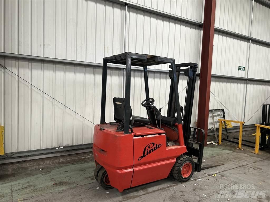 Linde E18 Akumulátorové vozíky