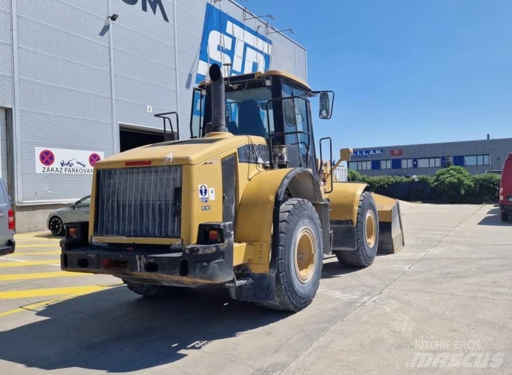 CAT 962H Kolové nakladače