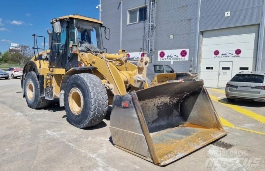 CAT 962H Kolové nakladače