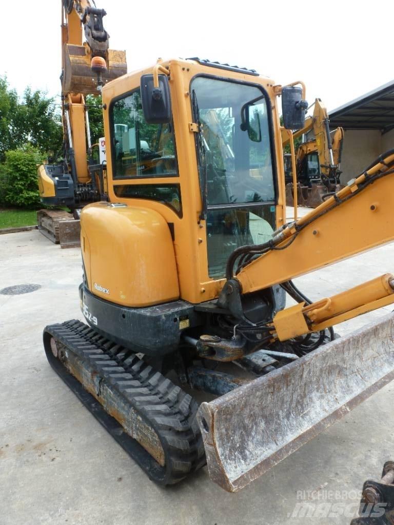 Hyundai R35Z-9 Mini rýpadla < 7t
