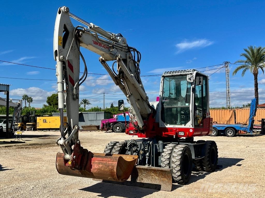 Takeuchi TB 295 W Kolová rýpadla
