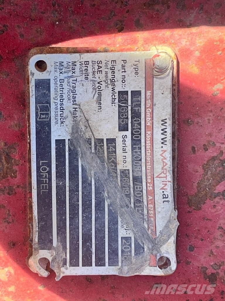 Takeuchi TB 295 W Kolová rýpadla