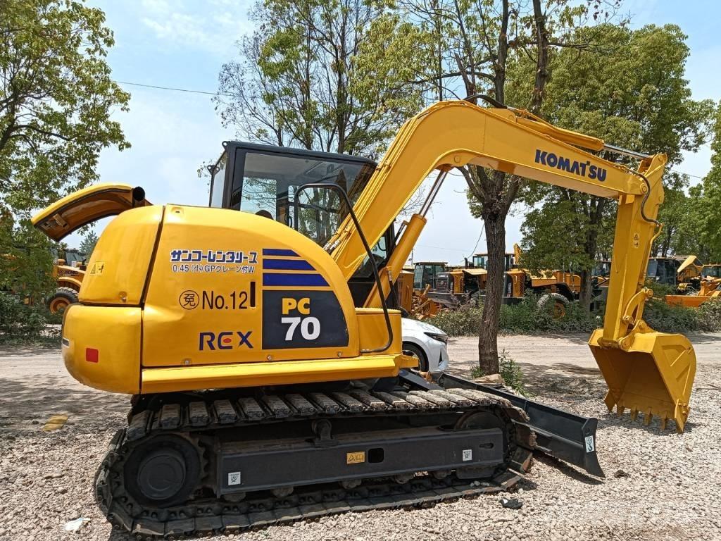 Komatsu PC 70 Pásová rýpadla