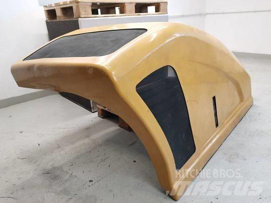 CAT TH 408 mask Kabiny a interiér