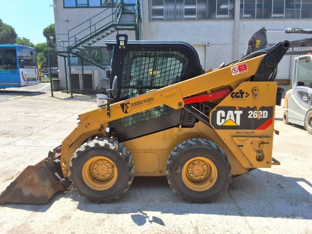 CAT 262 D Smykem řízené nakladače