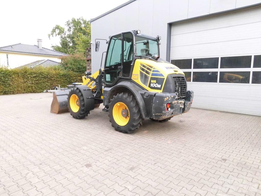 Komatsu WA 100 M-8 Kolové nakladače