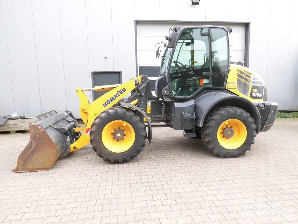 Komatsu WA 100 M-8 Kolové nakladače