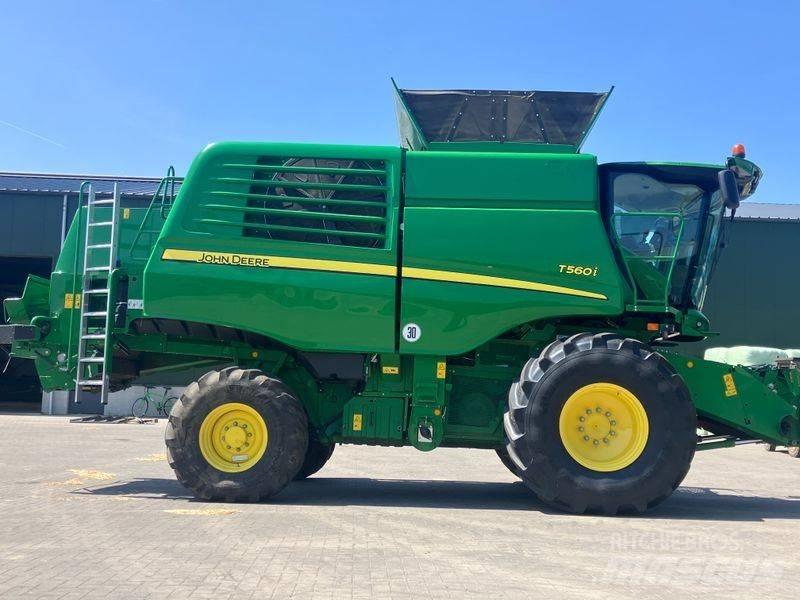 John Deere T 560 i Sklízecí mlátičky