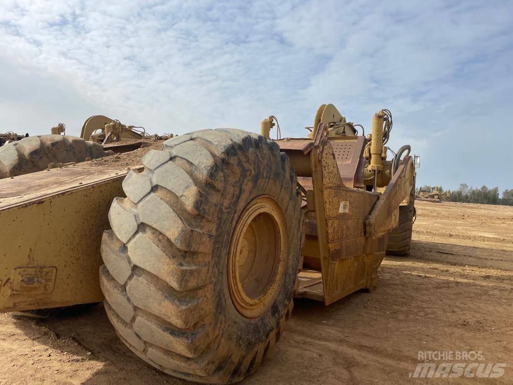 CAT 631 D Skrejpry