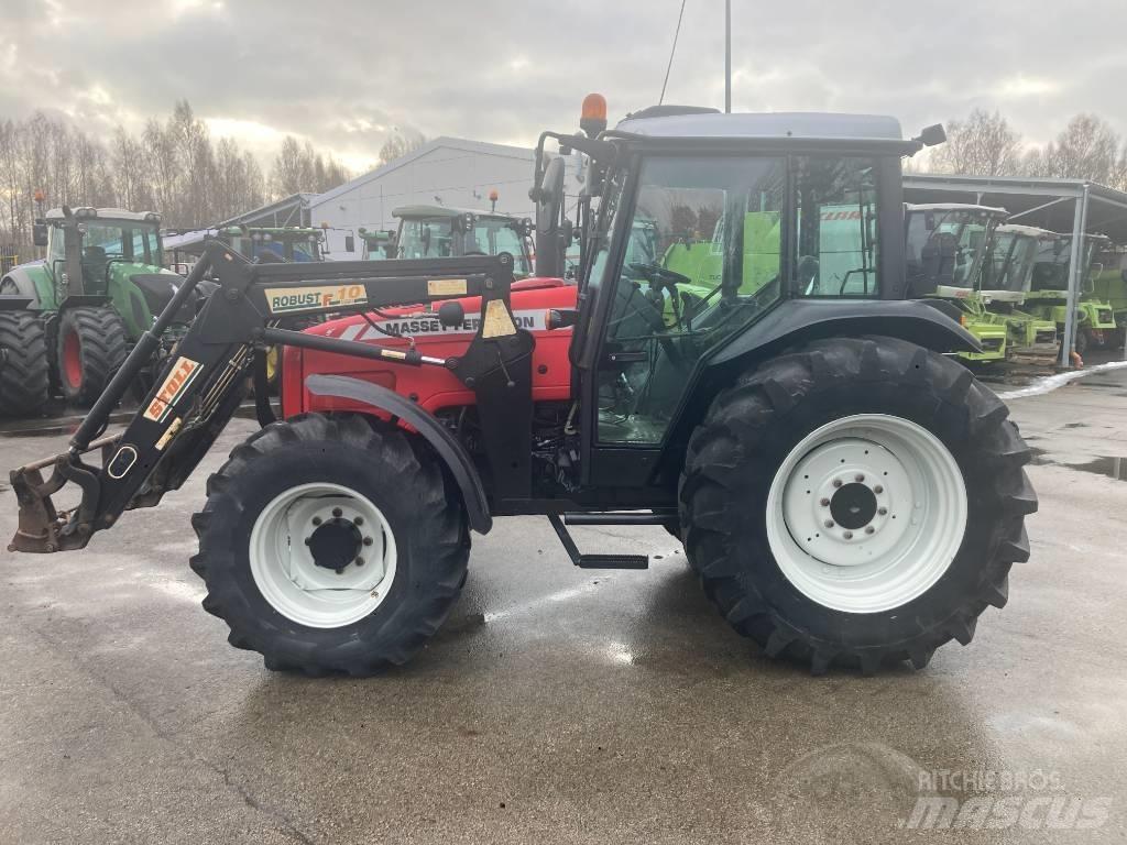 Massey Ferguson 4455 Traktory
