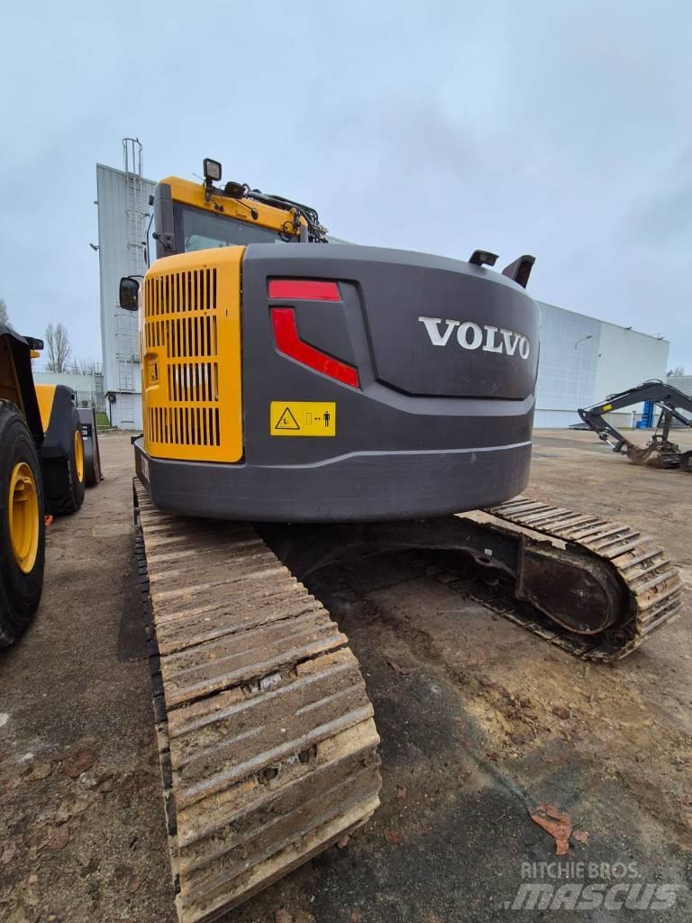 Volvo ECR 235 D Pásová rýpadla