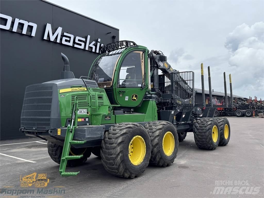 John Deere 1110G Vyvážecí traktory