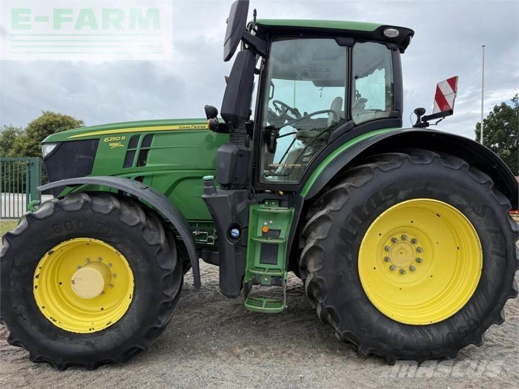 John Deere 6250r Traktory