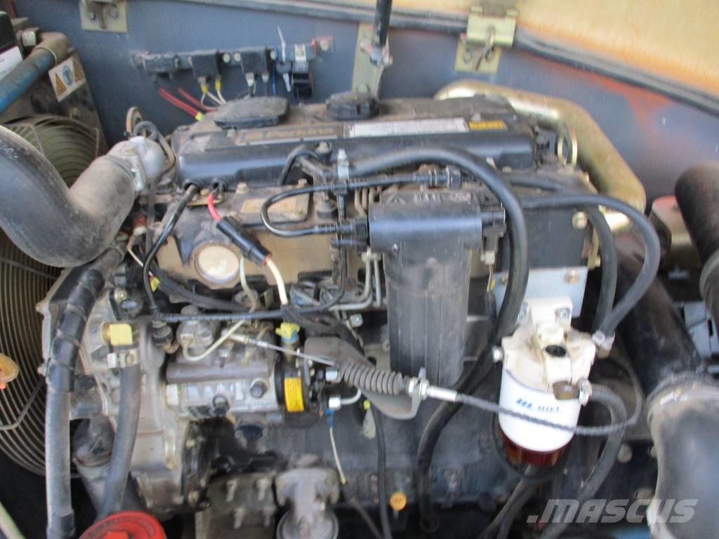 JLG 4013 Teleskopické manipulátory