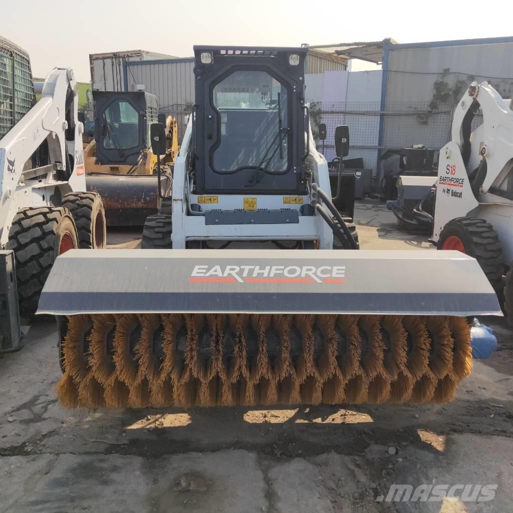 Bobcat S16 Smykem řízené nakladače