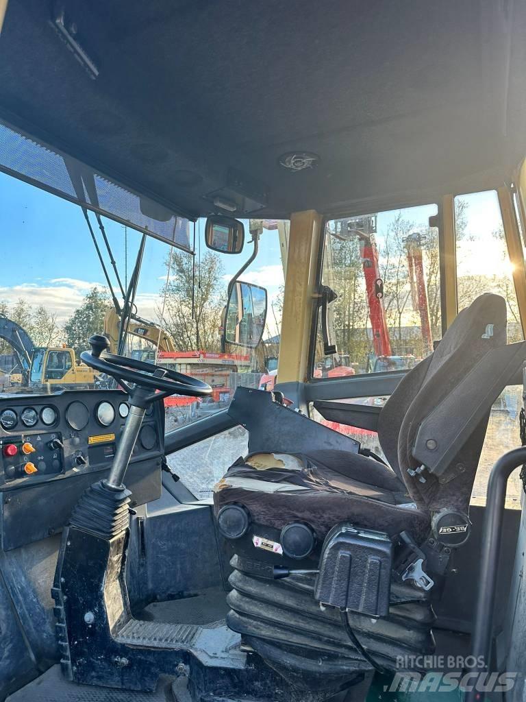 Dynapac CA 602 D Tahačové válce