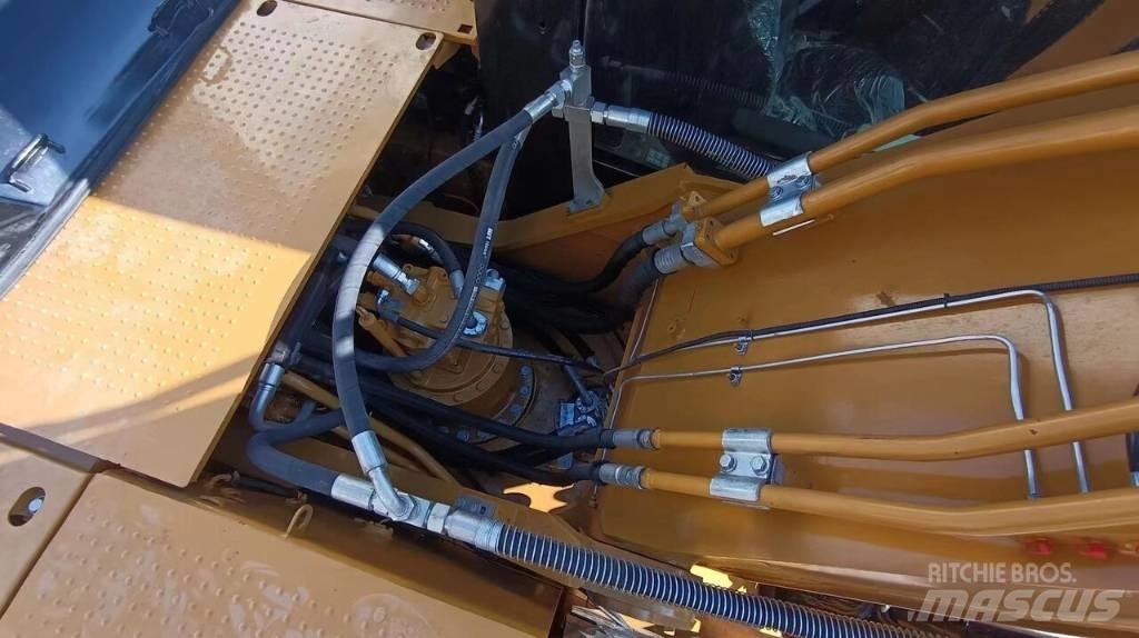 CAT 330 D2 Pásová rýpadla