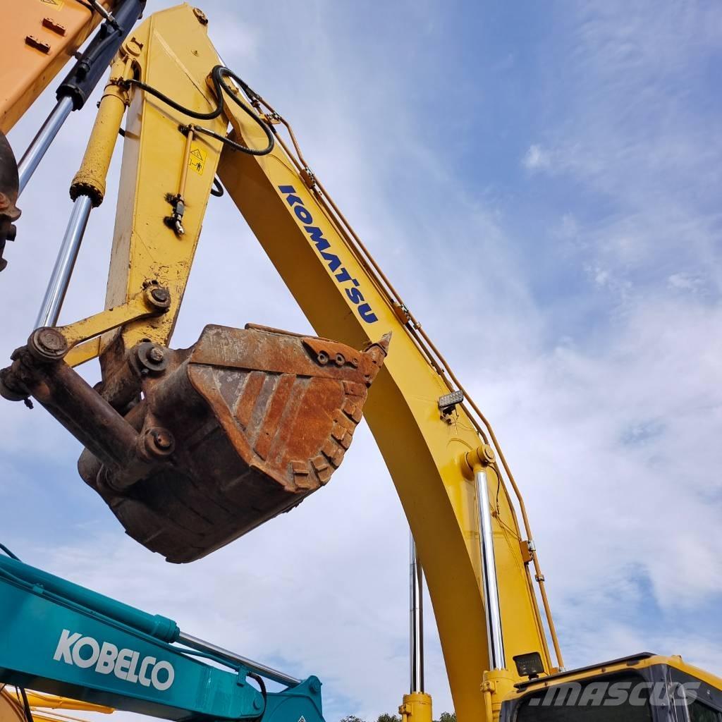 Komatsu PC 300 Pásová rýpadla
