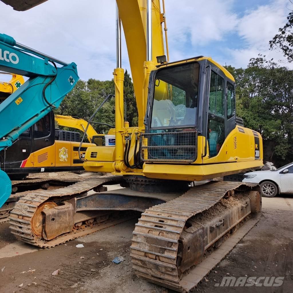 Komatsu PC 300 Pásová rýpadla