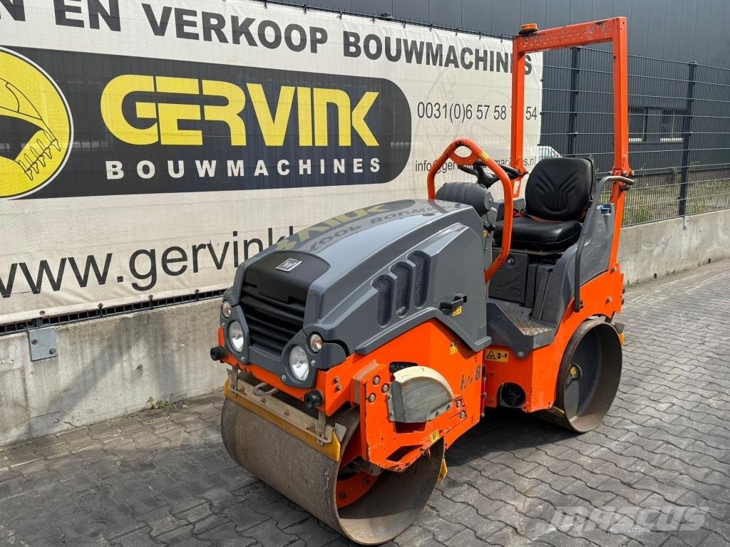 Hamm HD 8 VV Tandemové válce