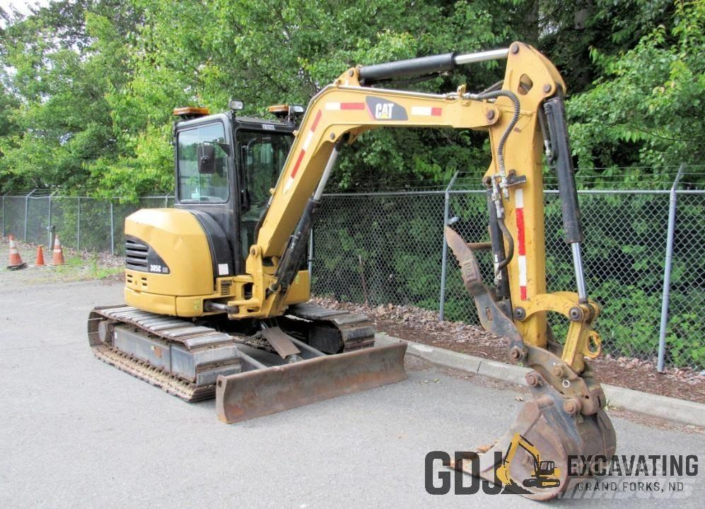 CAT 305 C CR Mini rýpadla < 7t