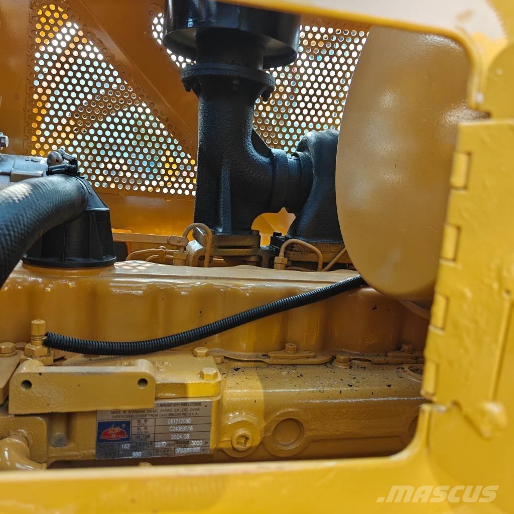 CAT D 7 G Grejdry