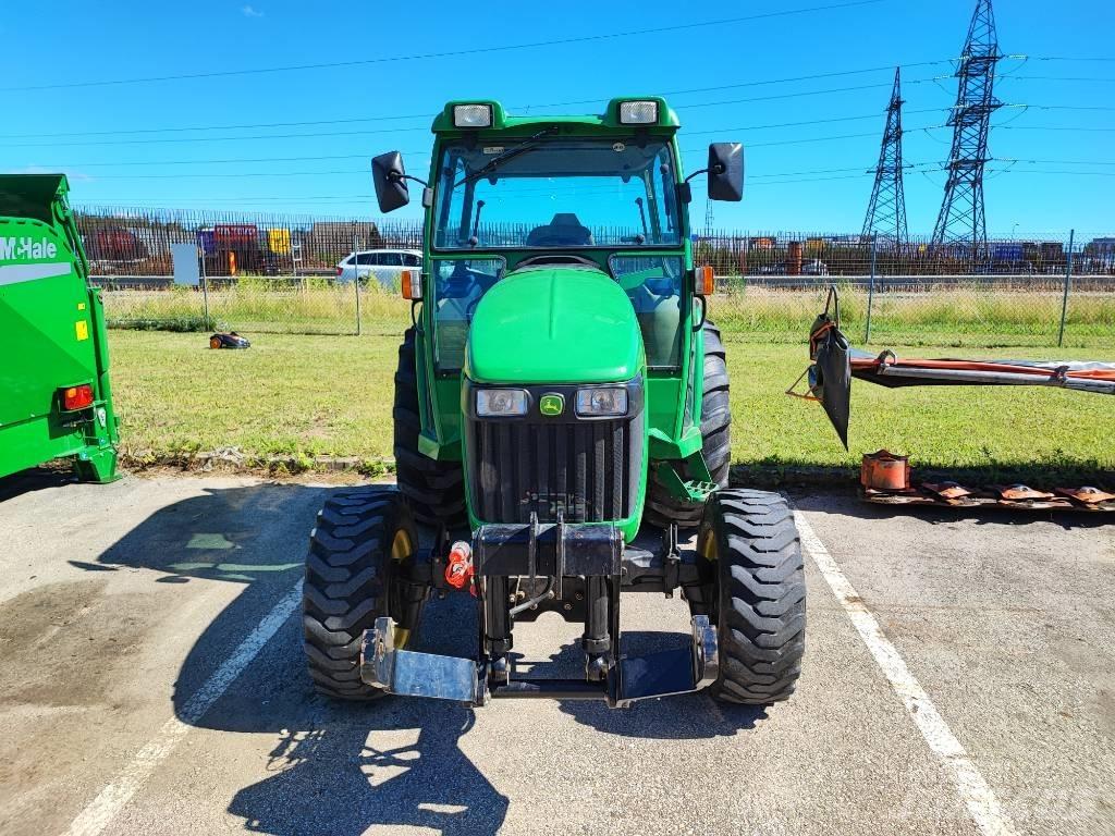 John Deere 4520 Kompaktní traktory