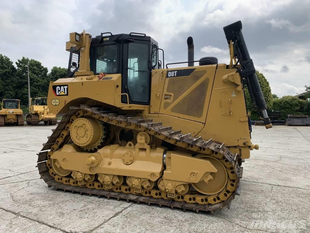 CAT D 8 T Pásové dozery
