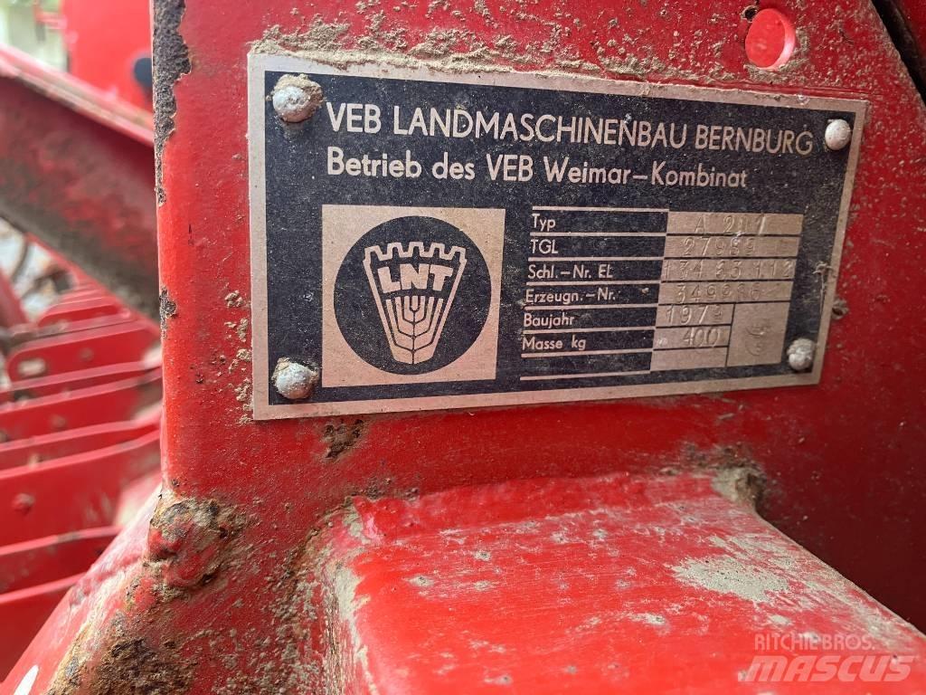 Saxonia A 201 Mechanické secí stroje
