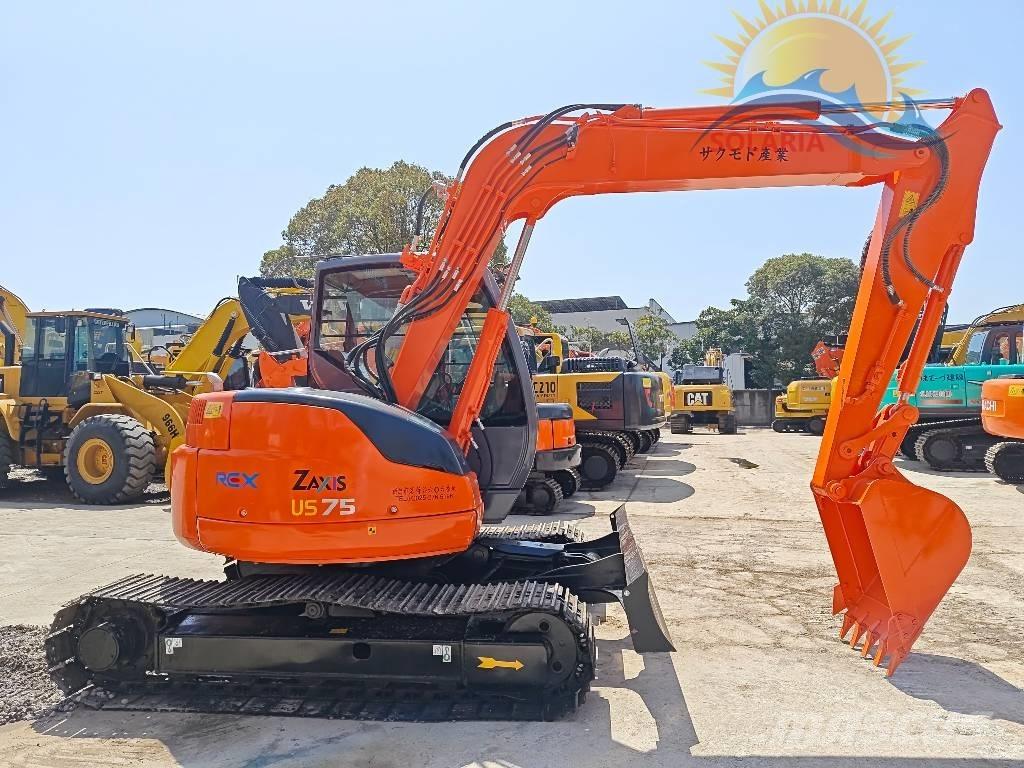 Hitachi ZX 75 US Midi rýpadla 7t - 12t