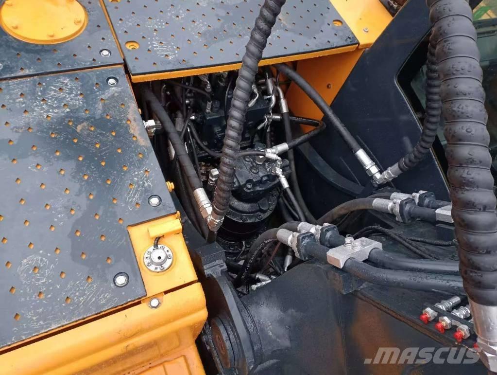 Hyundai 220LC-9S Pásová rýpadla