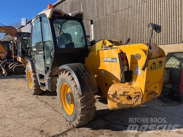 JCB 540-140 Teleskopické manipulátory