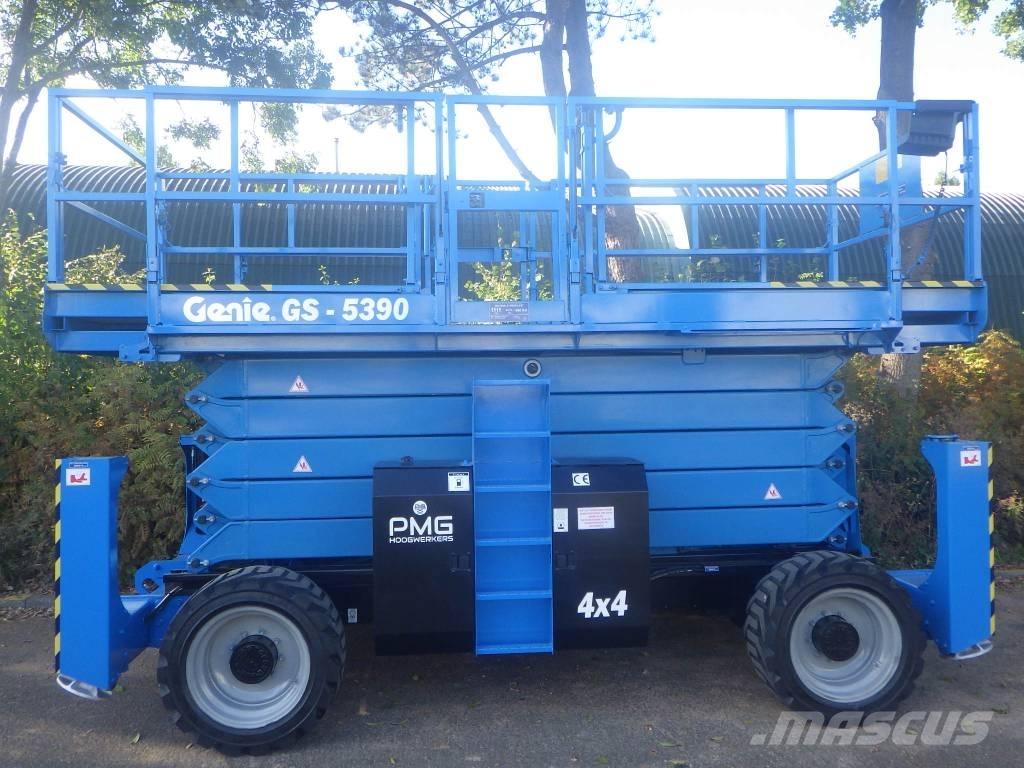 Genie GS5390RT Nůžková zvedací plošina