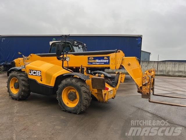 JCB 540-140 Teleskopické manipulátory