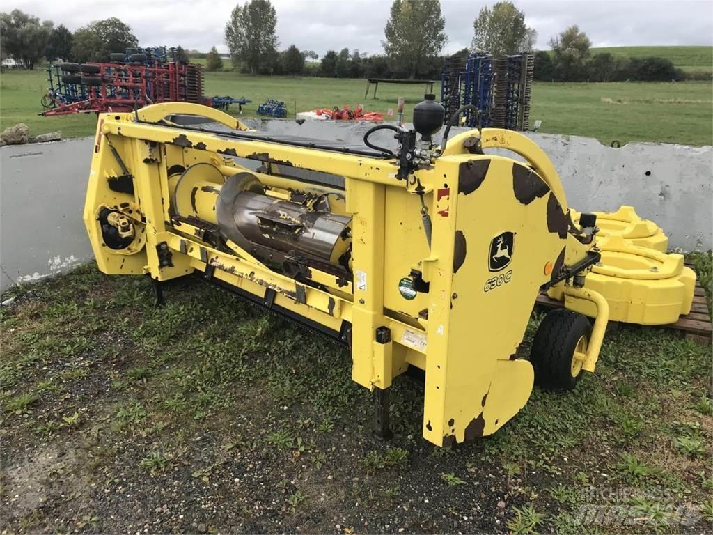 John Deere 7350 Samojízdné sekačky