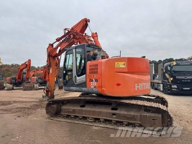 Hitachi ZX 225 US LC Pásová rýpadla