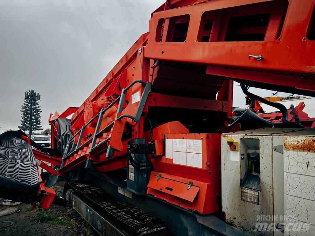 Sandvik QE 340 Třídiče