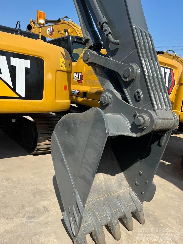 Volvo EC170 Kolová rýpadla