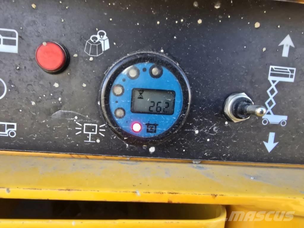 Haulotte Compact 14 Nůžková zvedací plošina